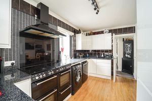 Kitchen - click for photo gallery